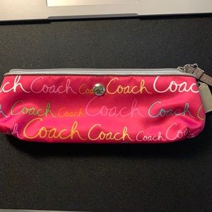 COACH POUCH